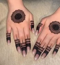 easy back hand mehndi design
