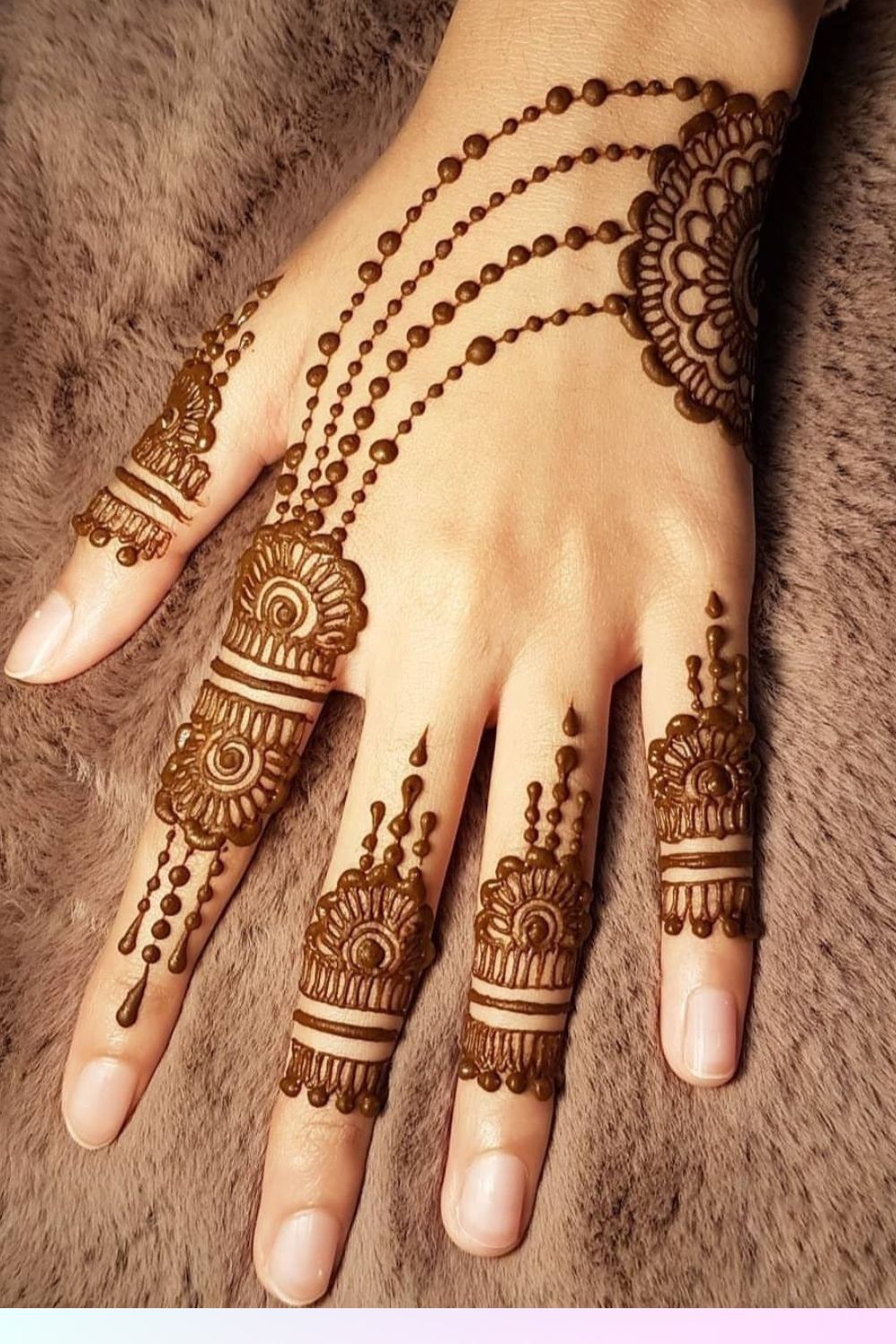 easy back hand mehndi design