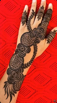 easy stylish full hand mehndi design
