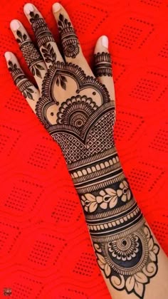 easy stylish full hand mehndi design