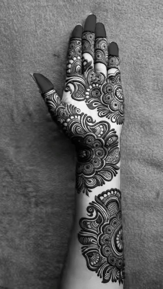 easy stylish full hand mehndi design