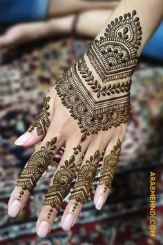 easy stylish full hand mehndi design