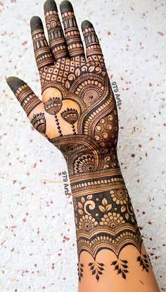 easy stylish full hand mehndi design