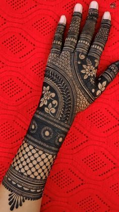 easy stylish full hand mehndi design