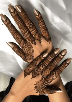 easy simple finger mehndi design