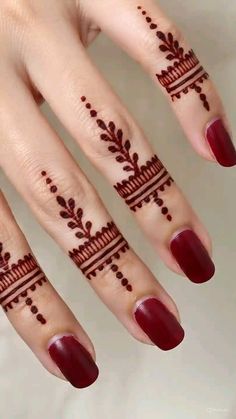 easy simple finger mehndi design
