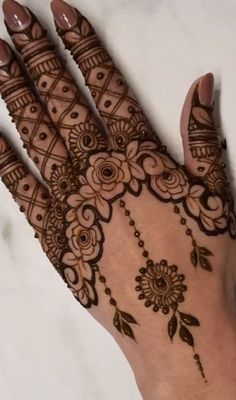 easy simple finger mehndi design