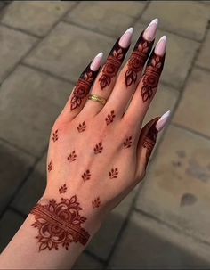 easy simple finger mehndi design