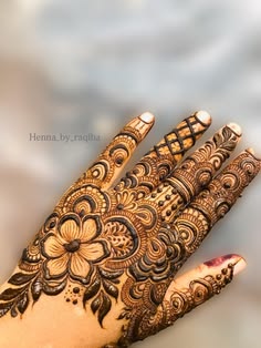 easy simple finger mehndi design