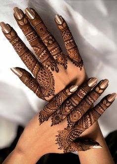 easy simple finger mehndi design