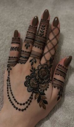 easy simple finger mehndi design