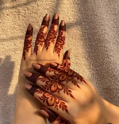 easy simple finger mehndi design