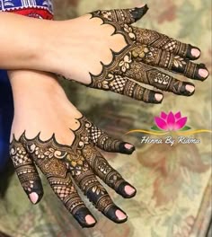 easy simple finger mehndi design