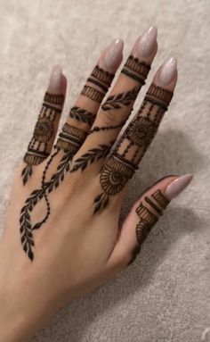 easy simple finger mehndi design