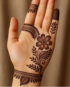 front hand simple mehndi design