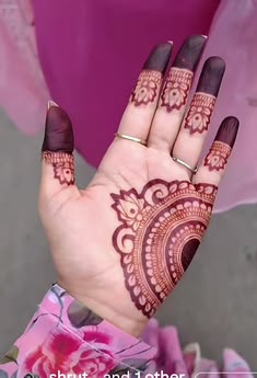front hand simple mehndi design