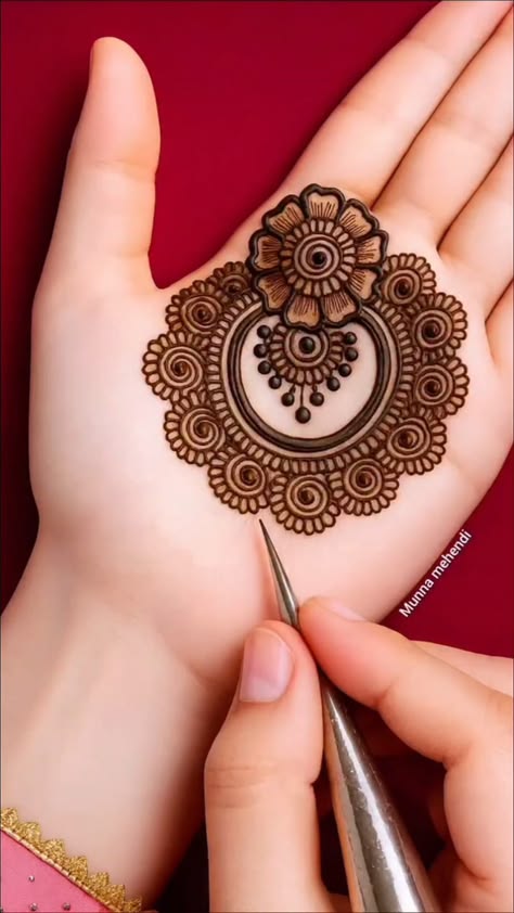 front hand simple mehndi design aesthetic easy and beautiful