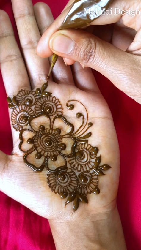front hand simple mehndi design aesthetic easy and beautiful