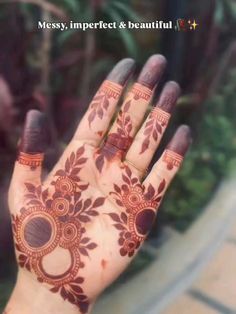 front hand simple mehndi design aesthetic easy and beautiful