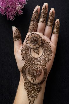 front hand simple mehndi design aesthetic easy and beautiful