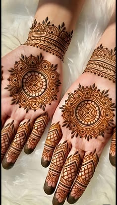 front hand simple mehndi design aesthetic easy and beautiful