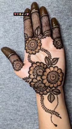 mehendi design simple front hand
