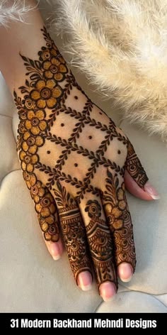 royal front hand mehndi design