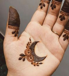 basic easy front hand simple mehndi design