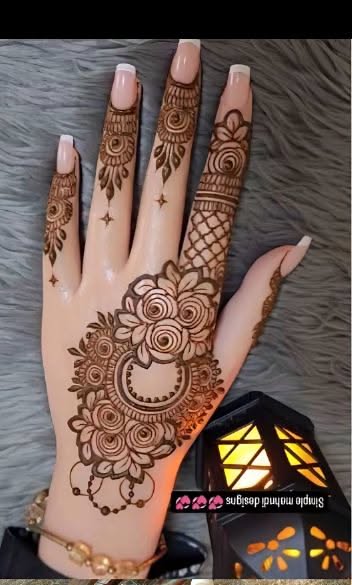 13 back hand mehndi design