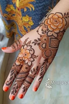 back hand mehndi design girl