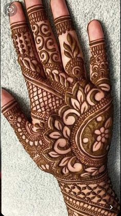 easy mehndi design for karva chauth