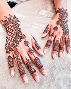 easy mehndi design for karva chauth