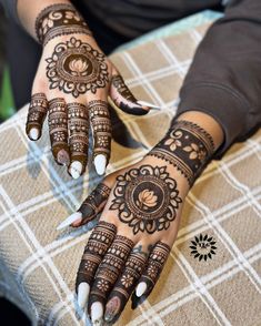 easy mehndi design for karva chauth