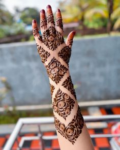 easy mehndi design for karva chauth