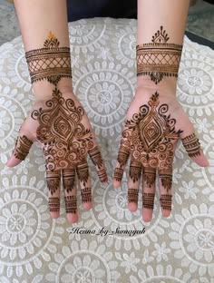 easy mehndi design for karva chauth