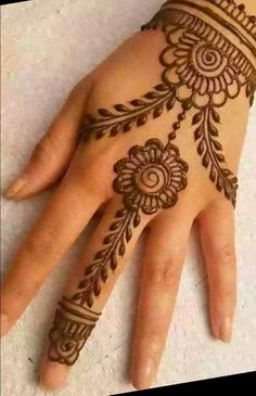easy mehndi design for kids