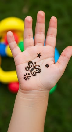 easy mehndi design for kids