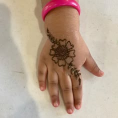 easy mehndi design for kids