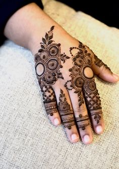easy mehndi design for kids