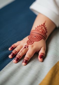 easy mehndi design for kids
