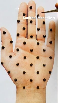 easy mehndi design for kids