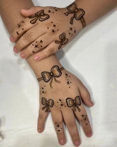 easy mehndi design for kids