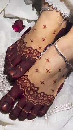 foot mehndi design simple and easy photo