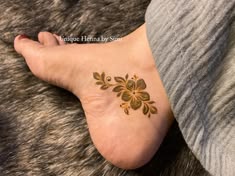 foot mehndi design simple and easy photo