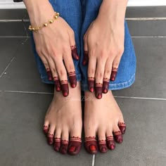 foot mehndi design simple and easy photo