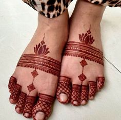 foot mehndi design simple and easy photo
