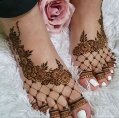 foot mehndi design simple and easy photo