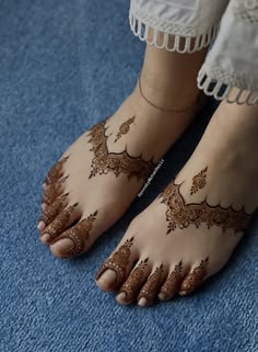 foot mehndi design simple and easy photo