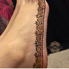 foot mehndi design simple and easy photo