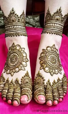 foot mehndi design simple and easy photo